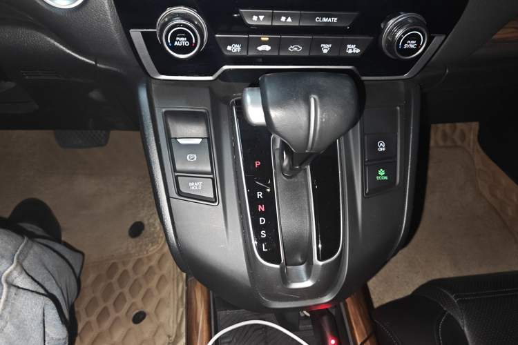 Used Honda CR-V 2019 240TURBO CVT 2WD Fashion Edition China VI Gear Lever