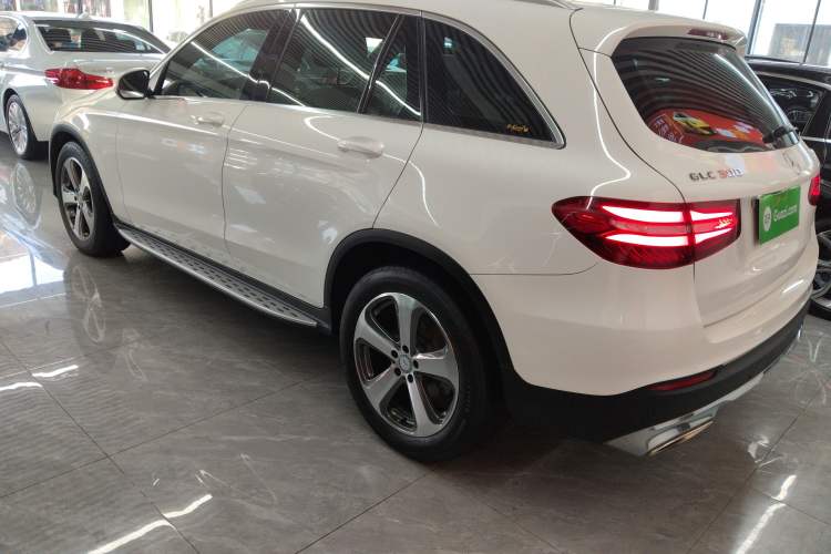 Used Mercedes-Benz GLC 2016 GLC 300 4MATIC Dynamic Model