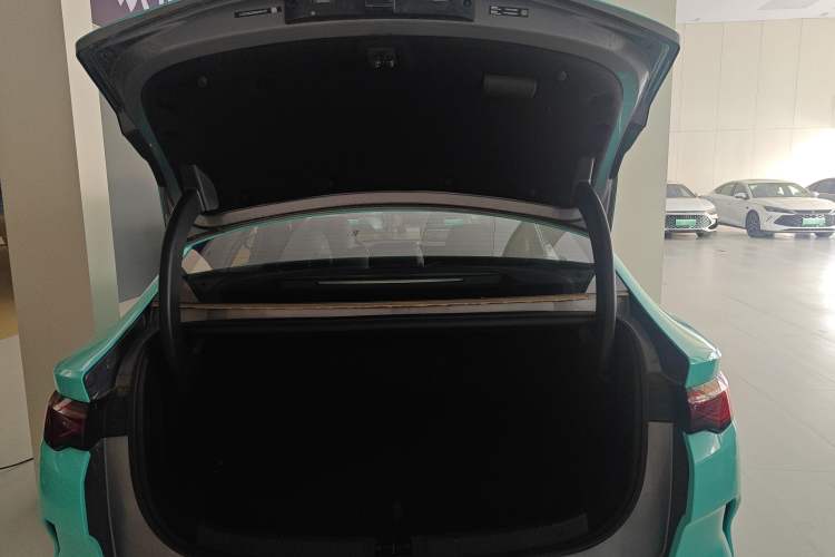 Used BYD Qin L 2025 EV 545KM Beyond Version Trunk
