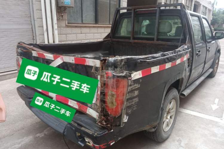 Used Huanghai Da Chaishen 2009 2.8T Two-Wheel-Drive Diesel Luxury Version 4JB1T1
