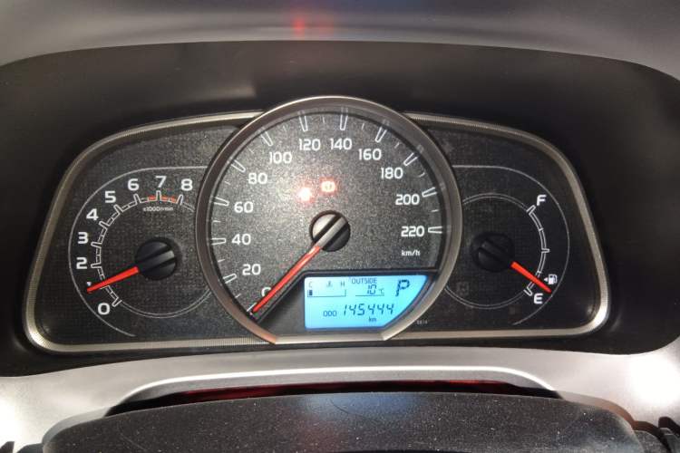 Used Toyota RAV4 2016 2.0L CVT Two-Wheel Drive Fashion Edition China V Standard