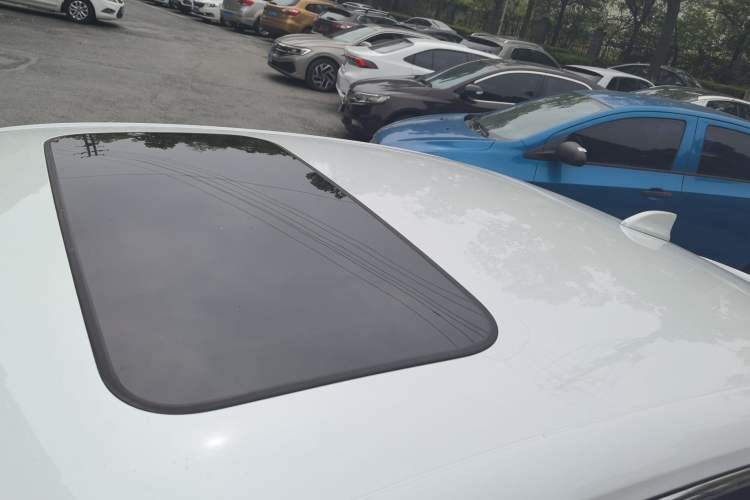 Used Honda Civic 2022 240TURBO CVT Dynamic Edition Roof