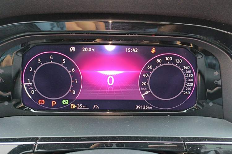 Used Volkswagen Teramont X 2024 380TSI All-Wheel Drive Longyao Edition Instrument Cluster
