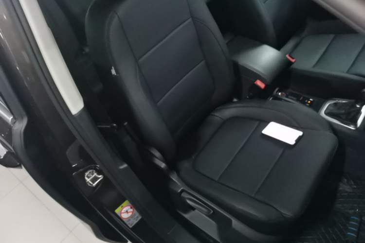 Used Volkswagen Sharan 2013 1.8TSI Standard Model
