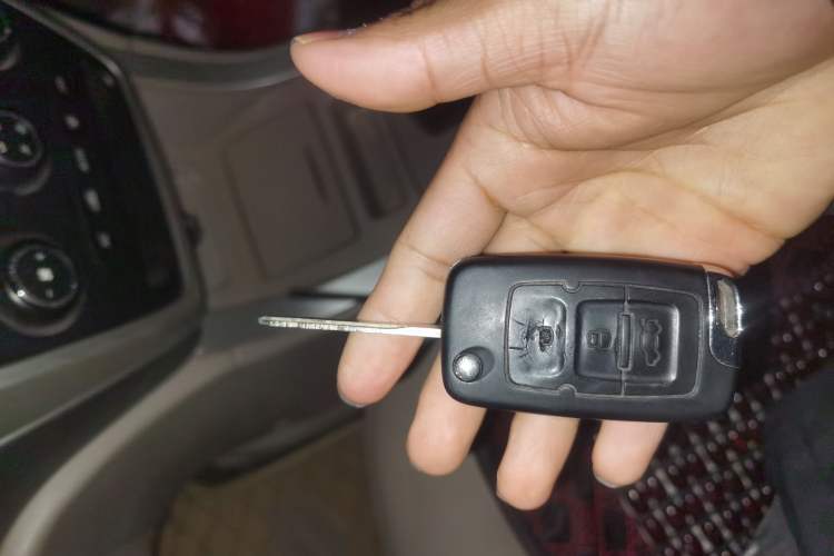 Used Geely Auto GX7 2012 2.0L Manual Elite Edition