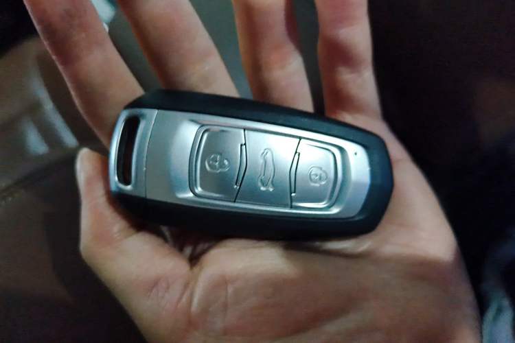 Used Geely Auto Emgrand X7 Sport 2016 1.8TD Automatic ZhiZun Version