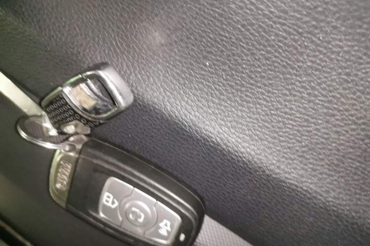 Used Haval H6 2017 Blue Label Sport Edition 1.5T Automatic Two-Wheel Drive Luxury Model Vehicle Key