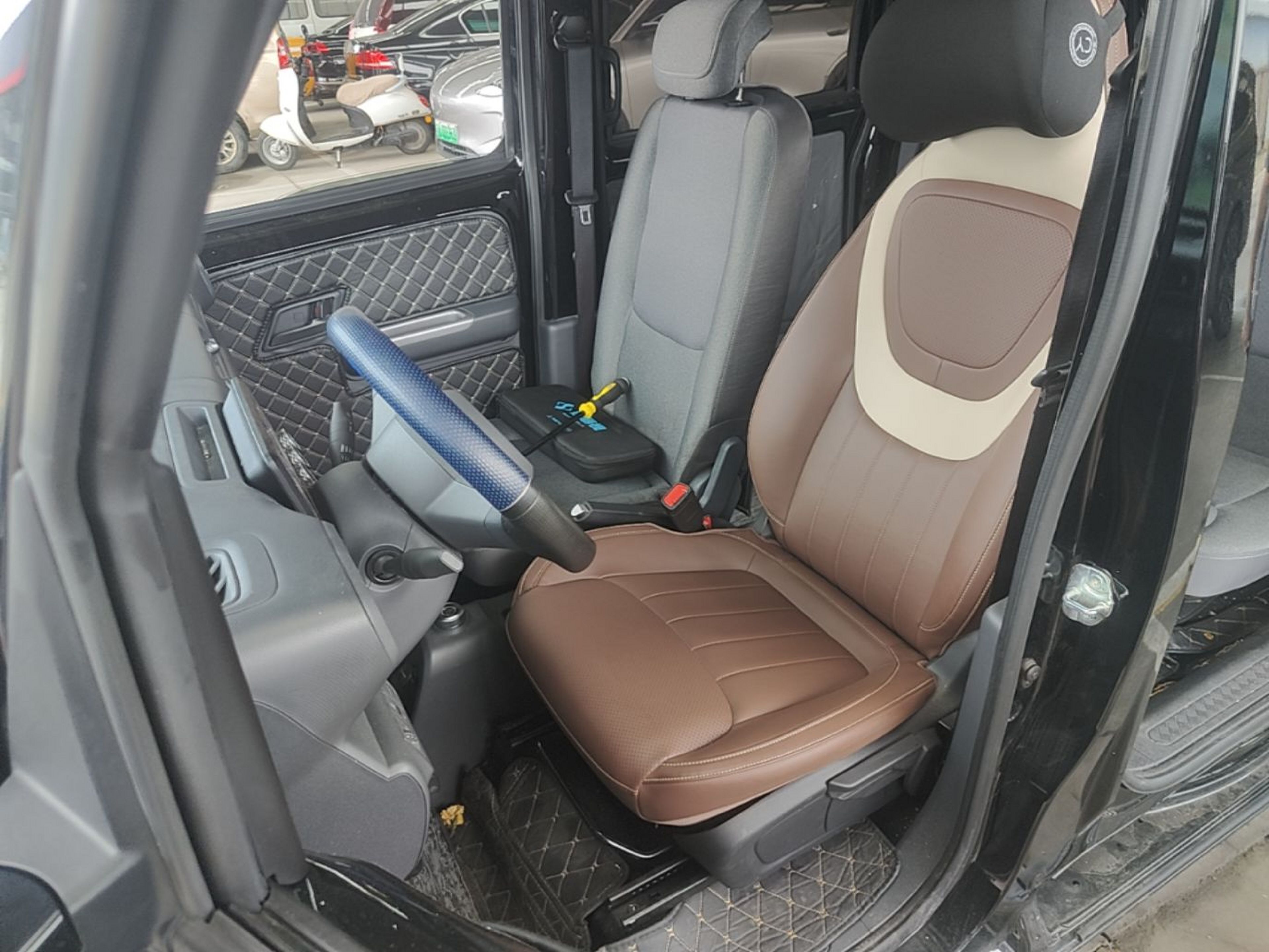 Interior delantero