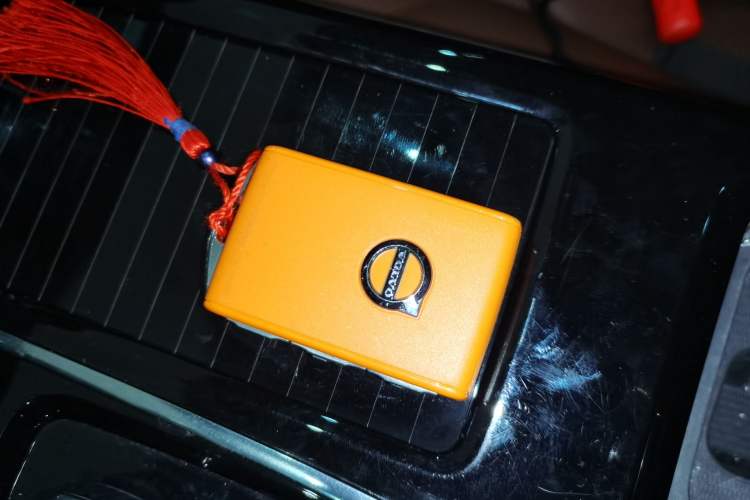 Used Volvo S90 New Energy 2021 T8 eDrive Hybrid Zhiyi Luxury Edition