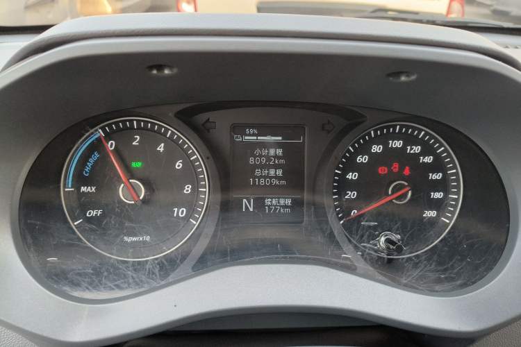 Used Wuling Yangguang 2024 300km Range Practical Window-Sealed Version 60kW

