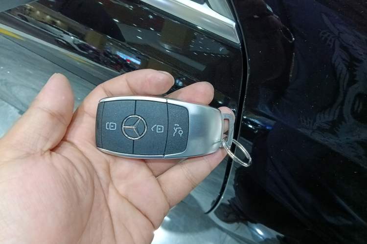 Used Mercedes-Benz GLB 2024 Refresh GLB 220 Dynamic Edition
