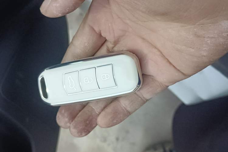 Used GAC Trumpchi GA6 2016 235T DCT Luxury Edition
