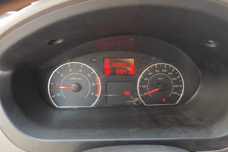 Used Wuling Rongguang V 2016 1.5L Practical Version Instrument Cluster