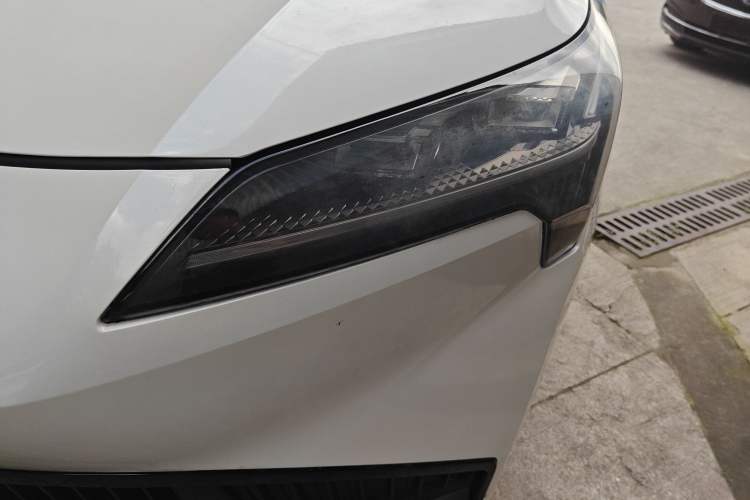 Used AION S Plus 2025 Travel Edition 52.998 kWh Left Front Headlight