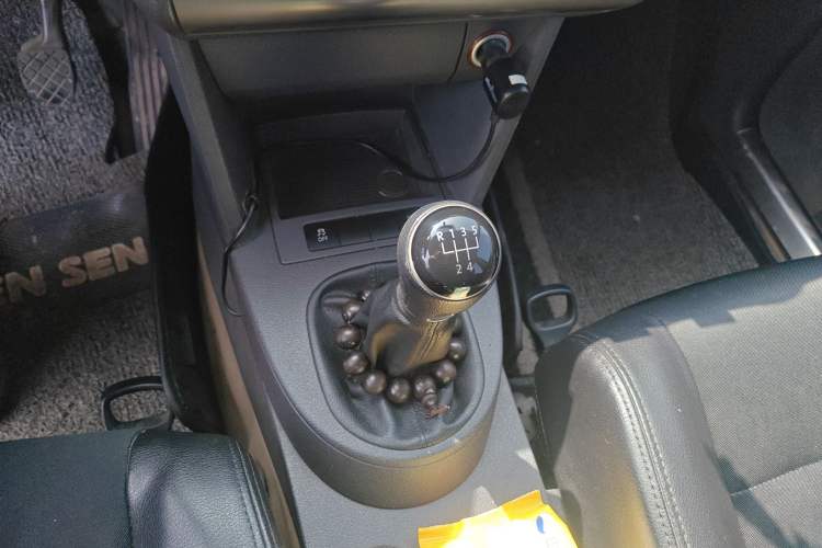 Used Volkswagen Touran 2013 1.4T Manual Fashion Edition 5 Seats Gear Lever