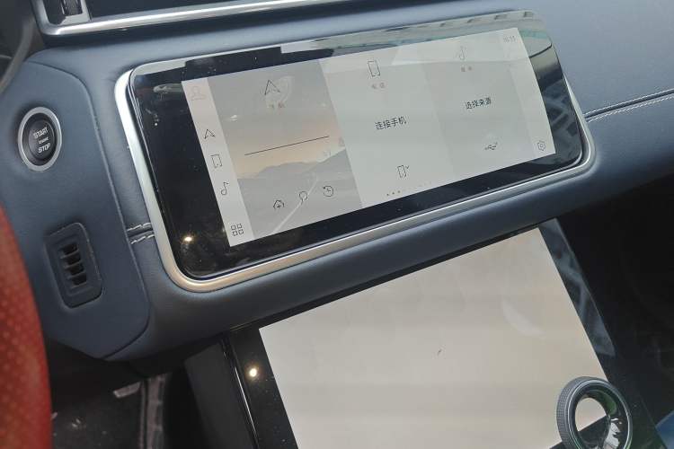 Used Land Rover Range Rover Velar 2022 250 PS Sparkling Heritage Edition