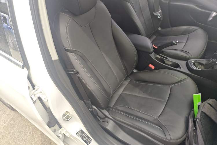 Used Buick GT 2019 18T Automatic Connected Elite Model China VI Standard Right Front Seat