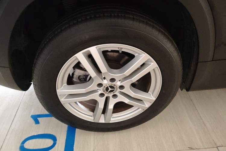 Used Mercedes-Benz GLB 2022 Second Facelift GLB 200 Fashion Edition Right Rear Wheel Hub