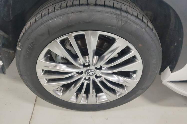 Used Toyota Highlander 2022 Dual-Engine 2.5L Four-Wheel Drive Supreme Edition 7-Seater Exterior 5