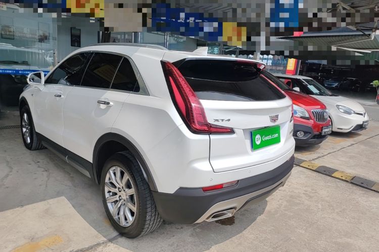 Used Cadillac XT4 2018 28T Two-Wheel-Drive Luxury Model
