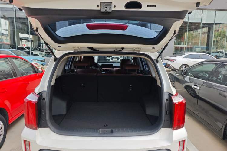 Used Kia Sportage R 2021 Ace 2.0L Splendid Edition
