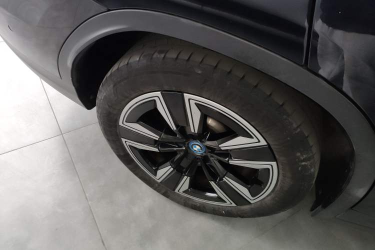 Used BMW iX3 2021 Updated Leading Edition
