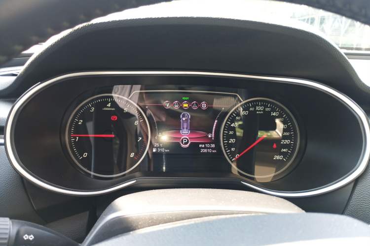 Used Hongqi H5 2022 Classic Model Facelift 1.8T Automatic Smart Connect Flagship Edition
