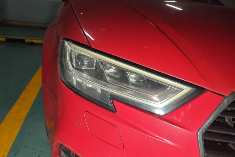 Used Audi A3 2019 Limousine 35 TFSI Fashion Edition China V standard
