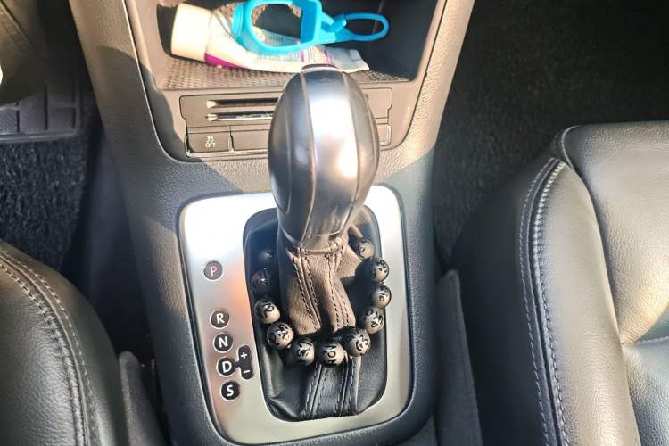 Used Volkswagen Tiguan 2012 1.8TSI Automatic Two-Wheel Drive Elite Edition Gear Lever