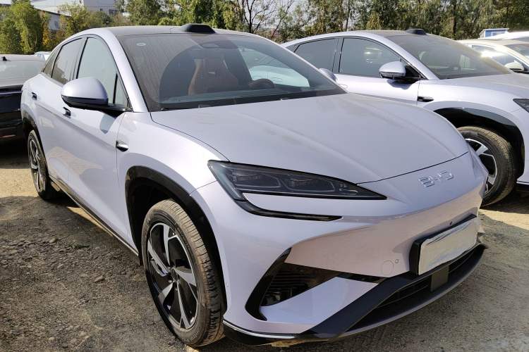 Used BYD Sealion 07 EV 2025 610 Intelligent Driving Edition Front Right 45 Deg