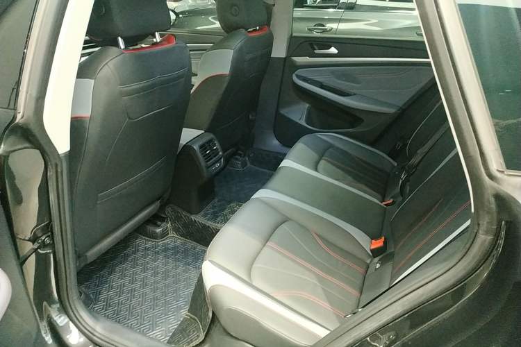 Used Volkswagen Lamando 2024 Lavida L 280TSI DSG Spicy Edition Left Rear Seat