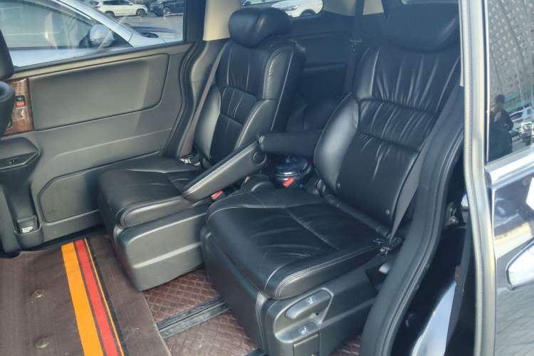 Used Honda Odyssey 2015 2.4L Smart Edition Left Rear Seat