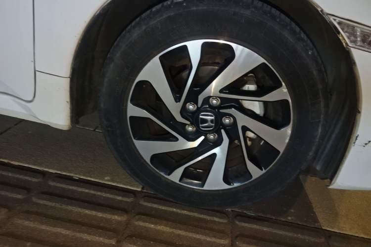 Used Honda Civic 2016 220TURBO CVT Luxury Edition