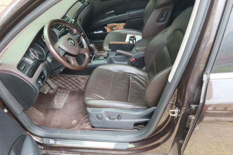 Used Skoda Superb Combi 2014 2.0 TSI L&K Limited Edition
