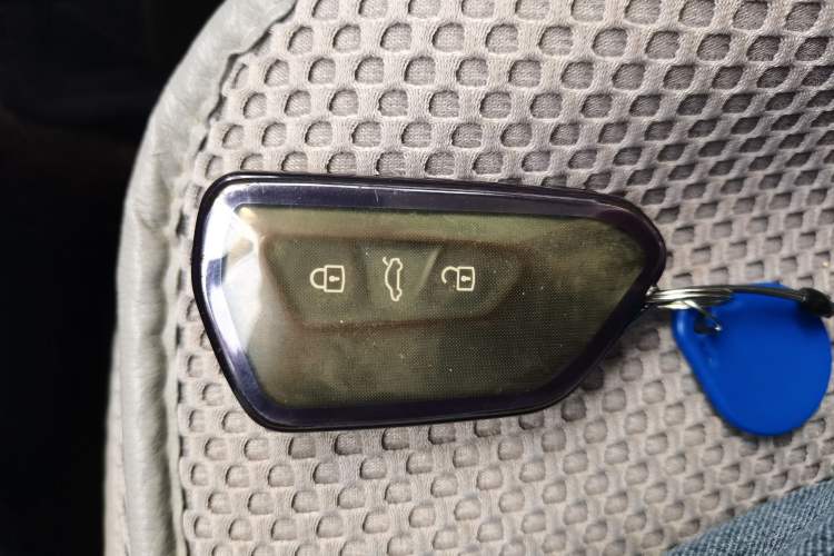 Used Volkswagen ID.6 X 2021 1st Edition ID. First Impression Edition Vehicle Key