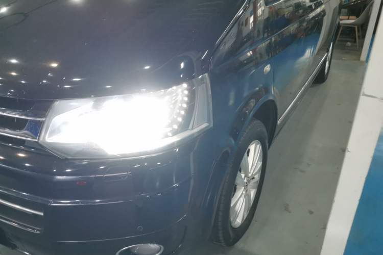 Used Volkswagen Multivan 2012 2.0 TSI Two-Wheel-Drive Luxury Edition
