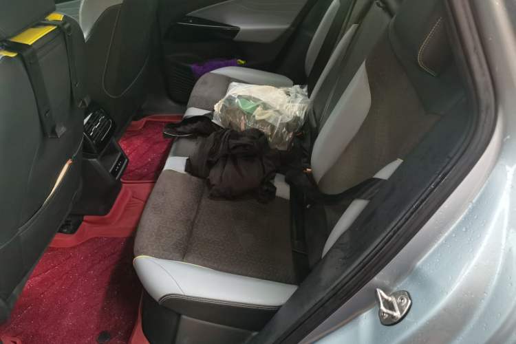 Used Volkswagen ID.4 X 2021 Pro Smart Long-Range Edition Left Rear Seat