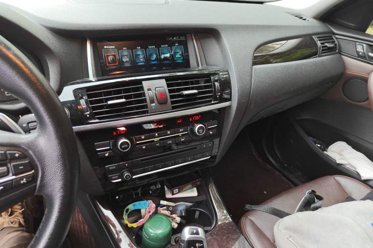 Used BMW X4 2014 xDrive20i X Design Package Audio And AC Panel