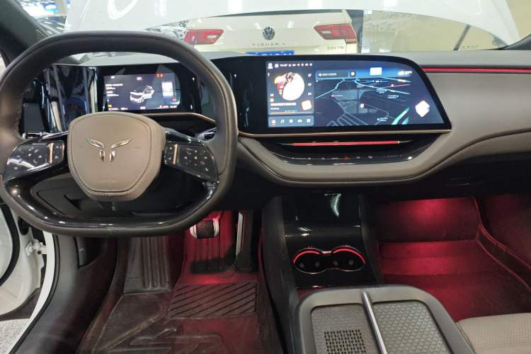 Used Hongqi EH7 2024 690 Pro