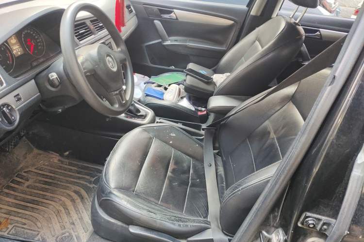 Used Volkswagen Lavida 2013 Restyled Classic 1.6L Automatic Comfort Edition