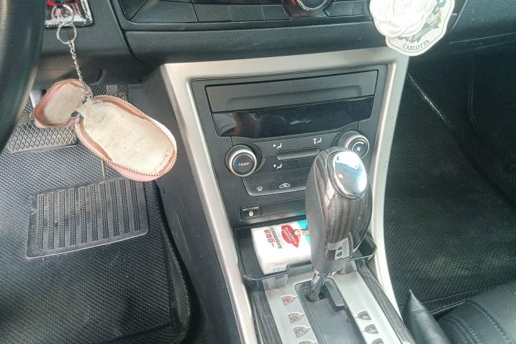 Used Roewe 550 2012 550 1.8L Automatic Value Edition
