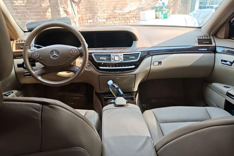 Used Mercedes-Benz S-Class 2012 S 300 L Business-Class Grand Edition
