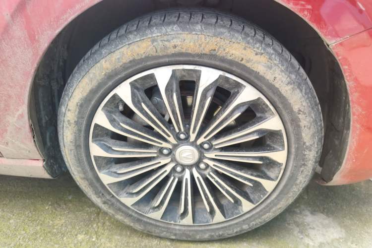 Used CHANGAN Eado 2019 Blue Whale Edition 280T GDI DCT High-Speed Model
