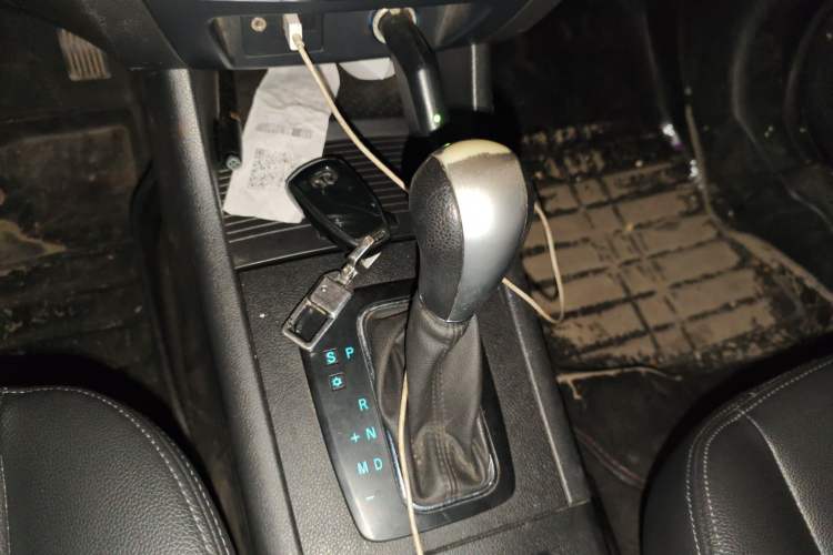 Used BAIC Senova X65 2015 2.0T Automatic Elite Model
