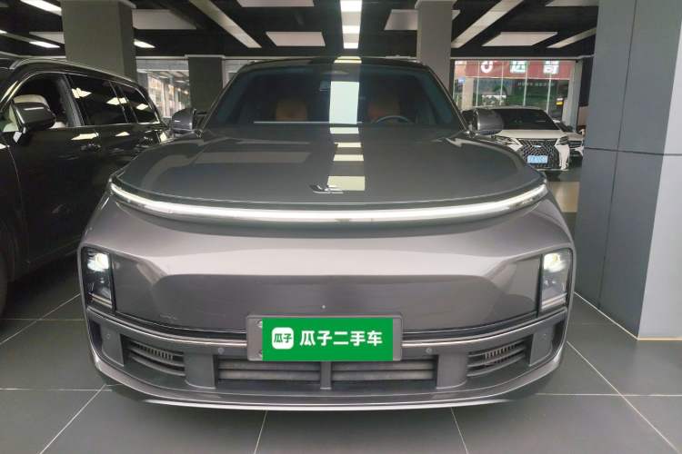 Used Li Auto L8 2023 Pro Model
