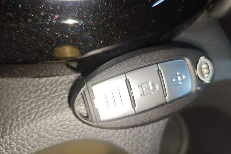 Used Nissan Qashqai 2023 Classic 2.0L CVT XV Comfort Edition Interior 1