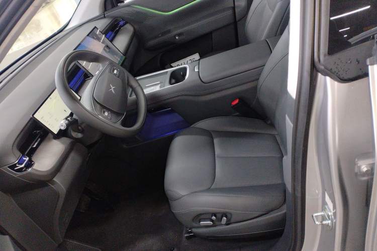 Used XPeng G6 2025 625 Long-Range Max Flagship Edition