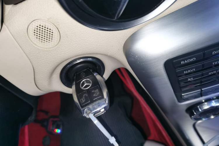 Used Mercedes-Benz SLK-Class 2011 SLK 200 Fashion Model