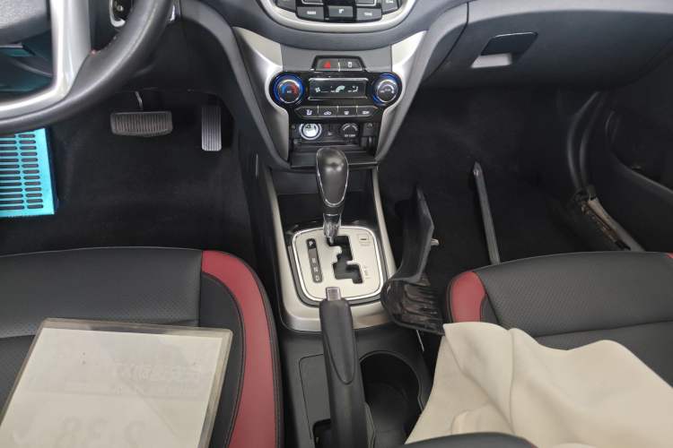 Used Changan Eado 2015 1.6L Automatic Junku Model China IV Standard
