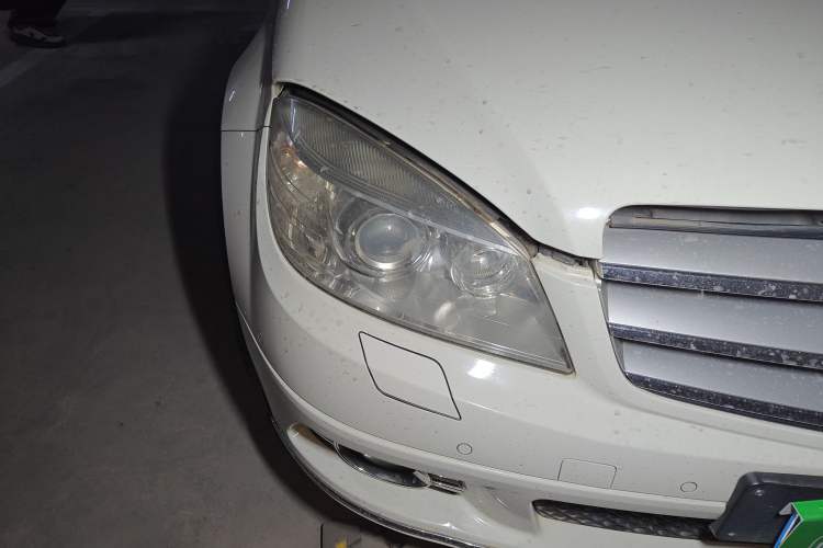 Used Mercedes-Benz C-Class 2010 C 200 CGI Fashion Model
